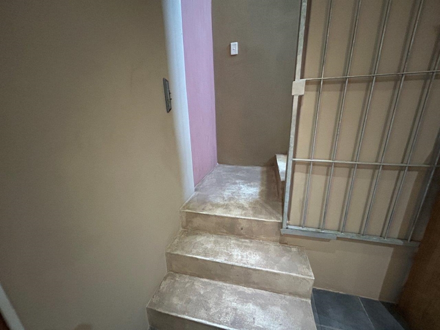 4 Bedroom Property for Sale in Noorsekloof Eastern Cape